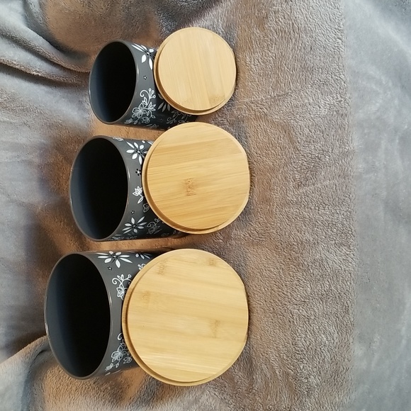 Temp-tations 3-Piece Metal Canisters with Bamboo Lids. Brand new. Never used. - Picture 4 of 10